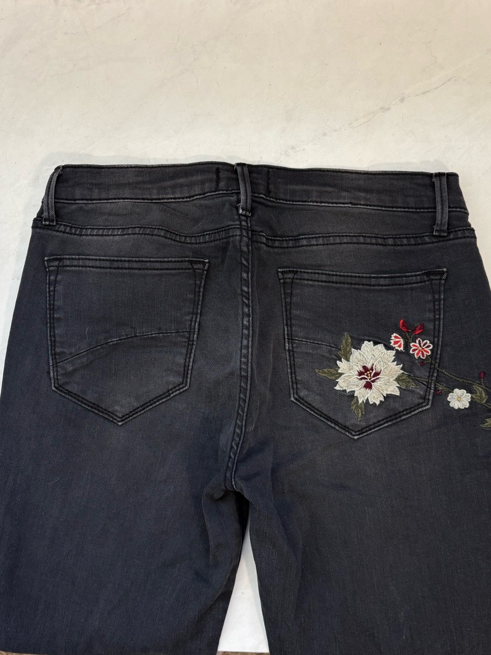 Driftwood Size 27 Jackie Black Embroidered Floral Skinny Jeans Western Boho - Picture 6 of 8